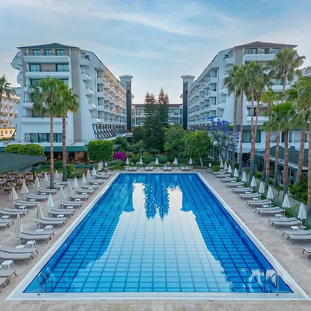 Meryan Resort 5*